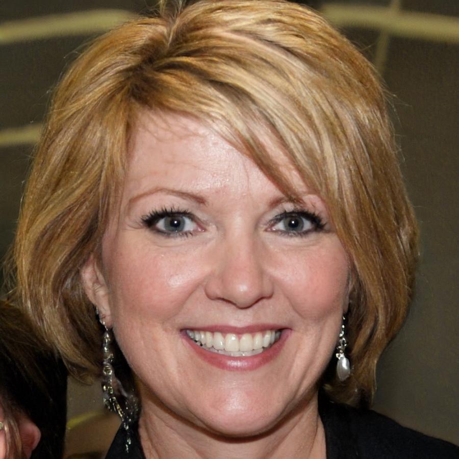 Elif Korkmaz - Technical Infrastructure Specialist